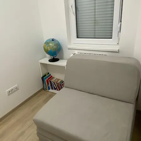 - Alex Apartment *