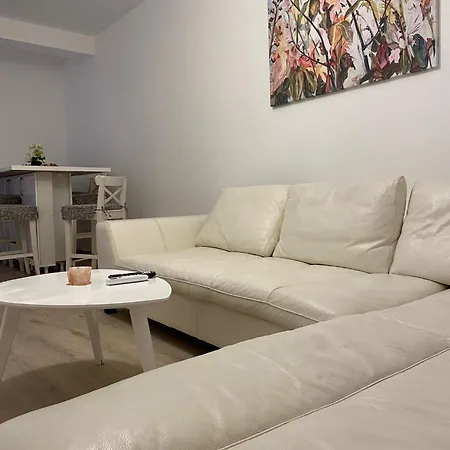 Apartamento - Alex *